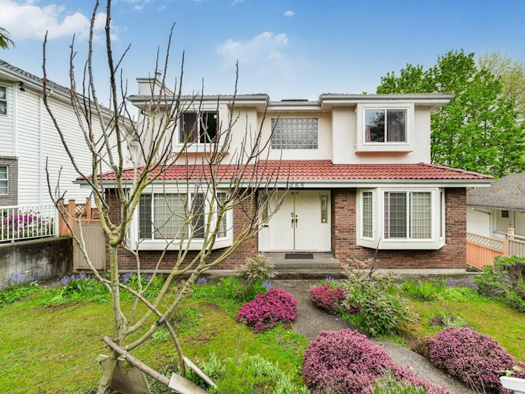 1768 East 63rd Avenue, Vancouver, BC, V5P 2L8