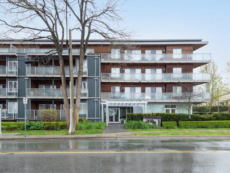 209 - 7377 14th Avenue, Burnaby BC V3N 1Z7