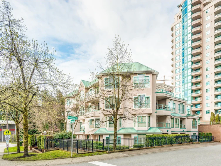 402E-3081 Glen Drive, Coquitlam, BC, V3B 2P8