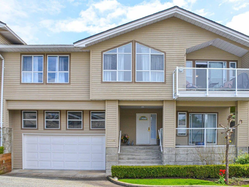 1146 O'flaherty Gate, Port Coquitlam BC V3C 6H2