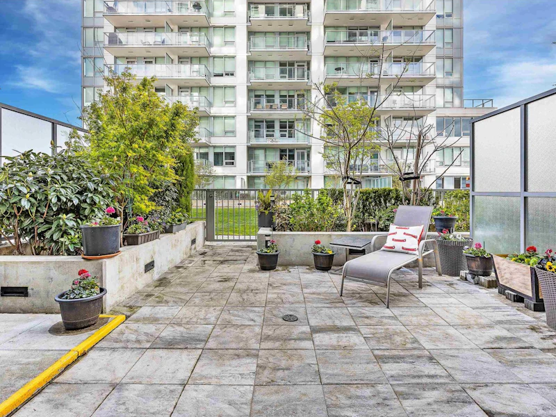 605 - 908 Quayside Drive, New Westminster BC