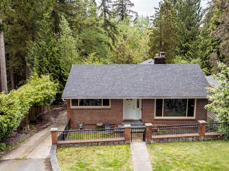 441 Tempe Crescent, North Vancouver, BC, V7N 1E7