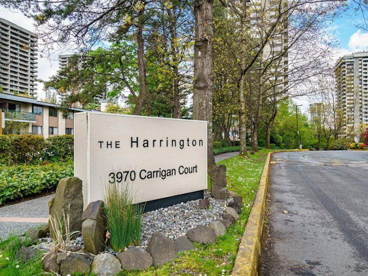 608-3970 Carrigan Court, Burnaby, BC, V3N 4S5