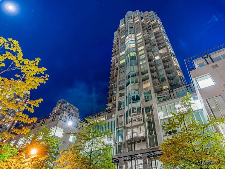 PH2701-889 Homer Street, Vancouver, BC, V6B 5S3