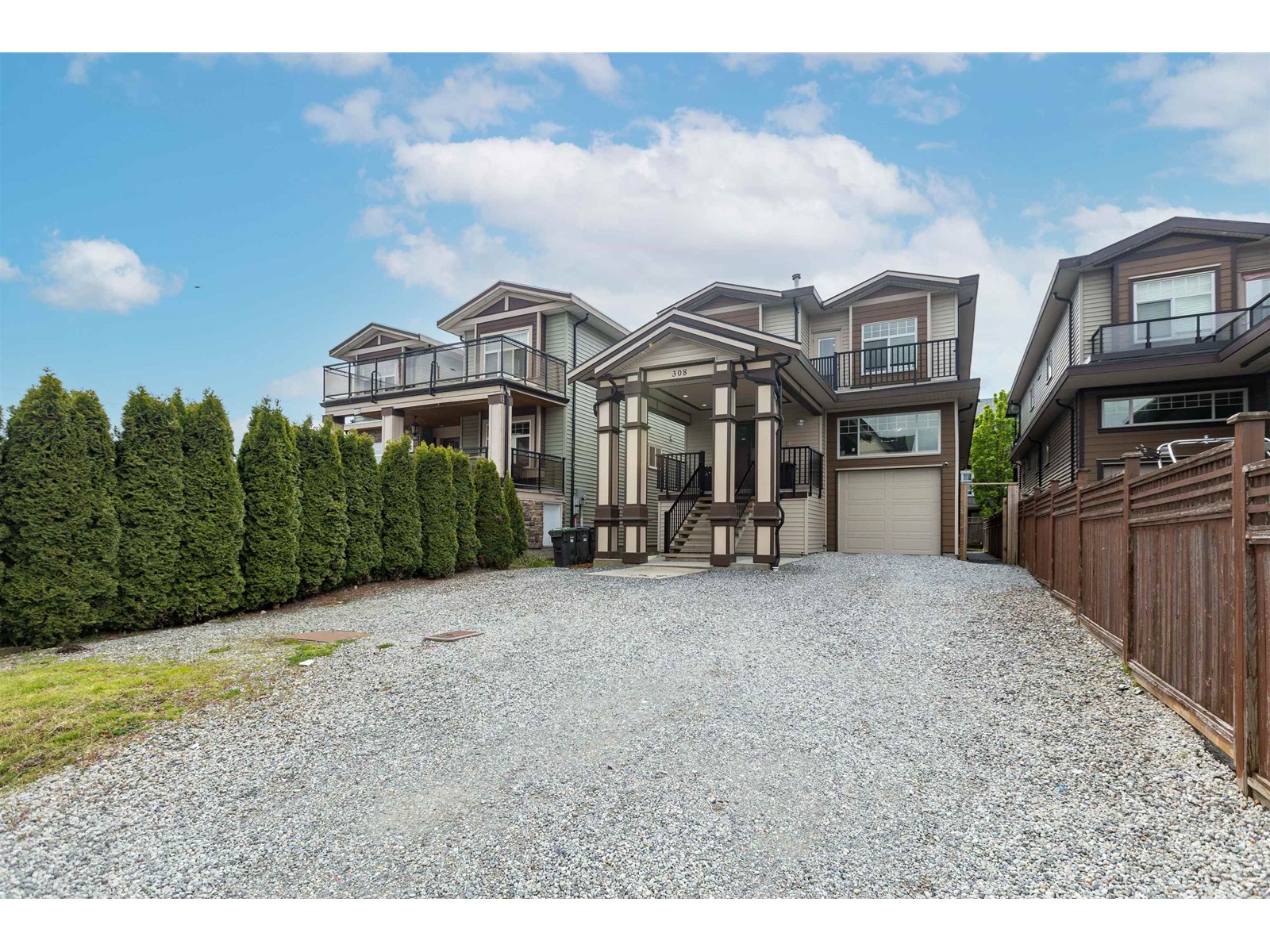 308 Jardine Street, New Westminster, BC, V3M 5M5