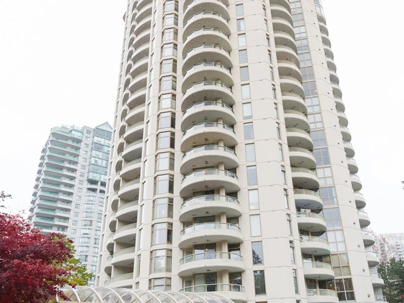 1802 - 6188 Patterson Avenue, Burnaby BC V5H 2N1