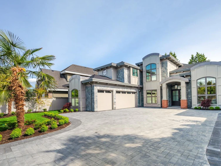 4160 Granville Avenue, Richmond, BC, V7C 1E4