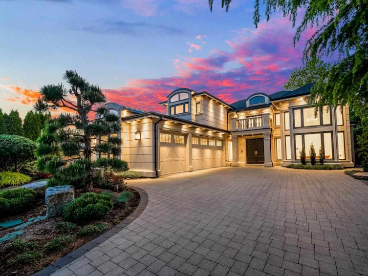 7431 Sunnymede Crescent, Richmond, BC, V6Y 1H3
