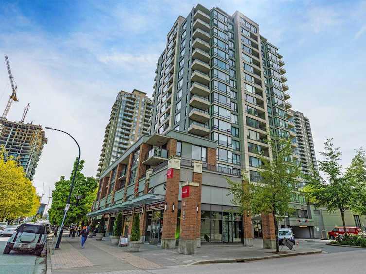 503-4182 Dawson Street, Burnaby, BC, V5C 0A2
