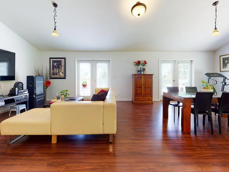 1733 Lower Road, Sechelt BC