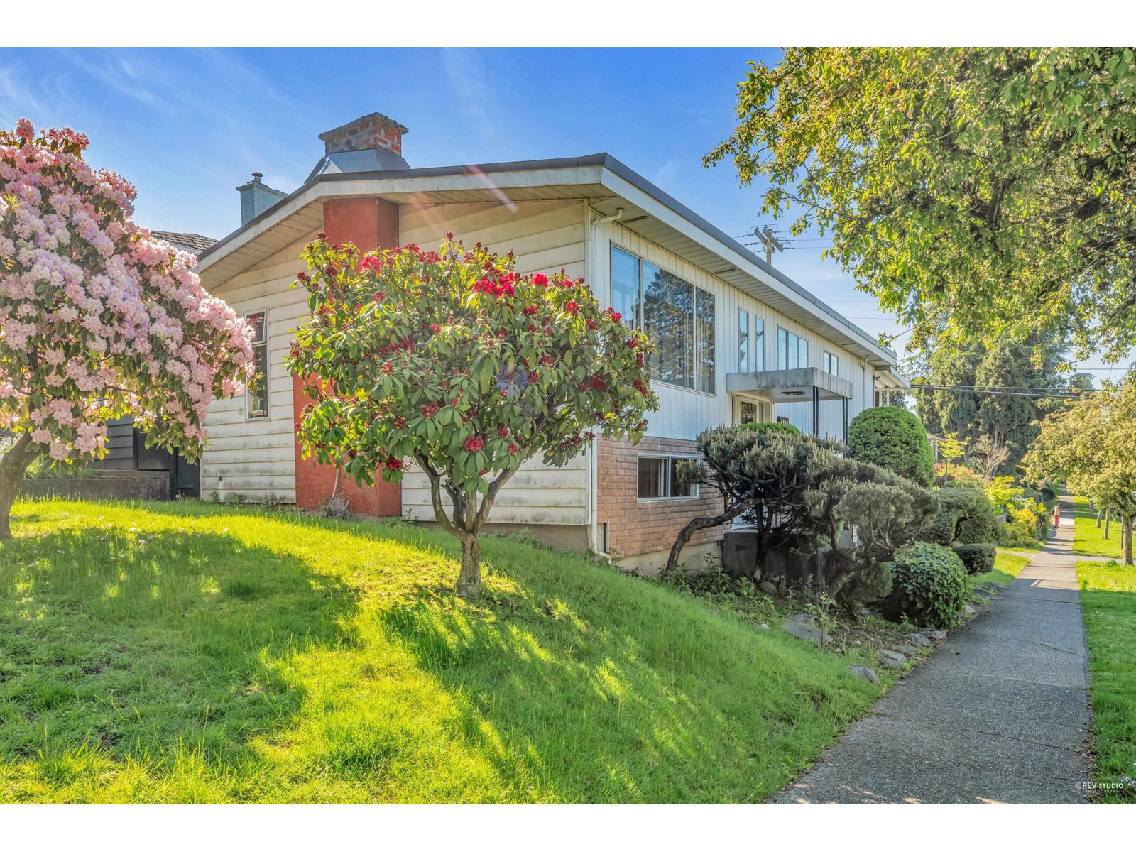 5308 Fleming Street, Vancouver, BC, V5P 3E9