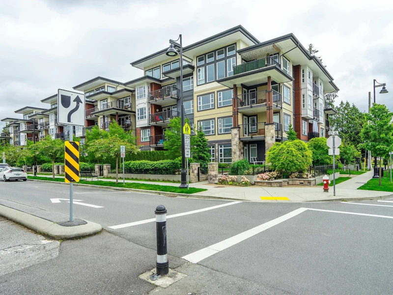 403 - 22562 121st Avenue, Maple Ridge BC