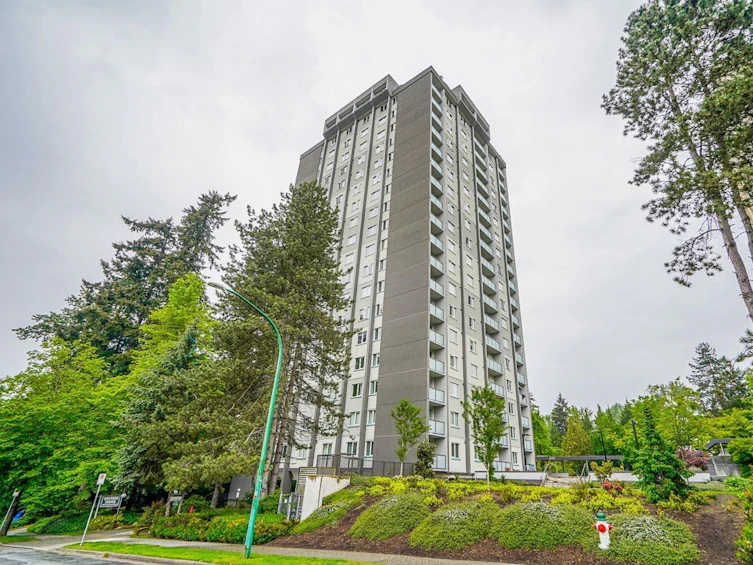 906-9541 Erickson Drive, Burnaby, BC, V3J 7N8