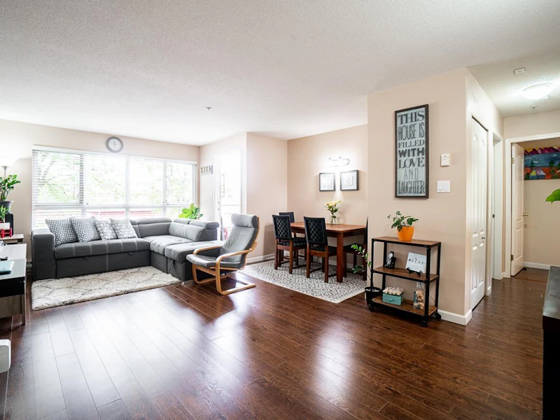 207 - 4950 Mcgeer Street, Vancouver BC V5R 6B4