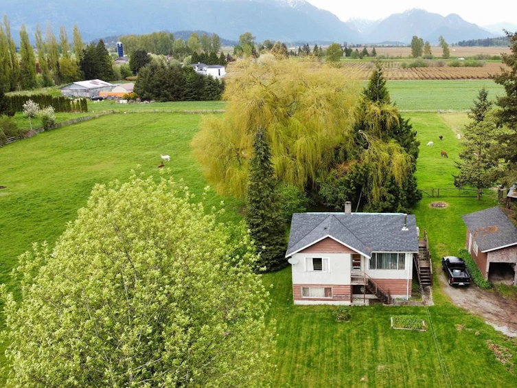 20875 132 Avenue, Maple Ridge, BC, V4R 2R9