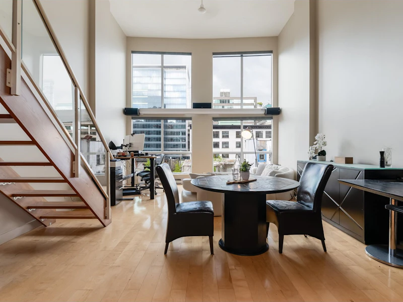 405 - 933 Seymour Street, Vancouver BC V6B 6L6