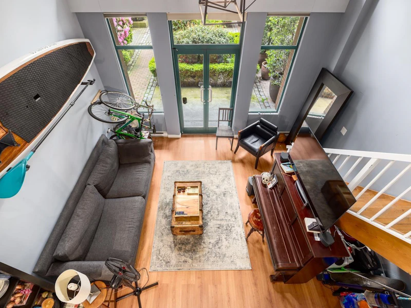 106 - 22 E Cordova Street, Vancouver BC V6A 4G8