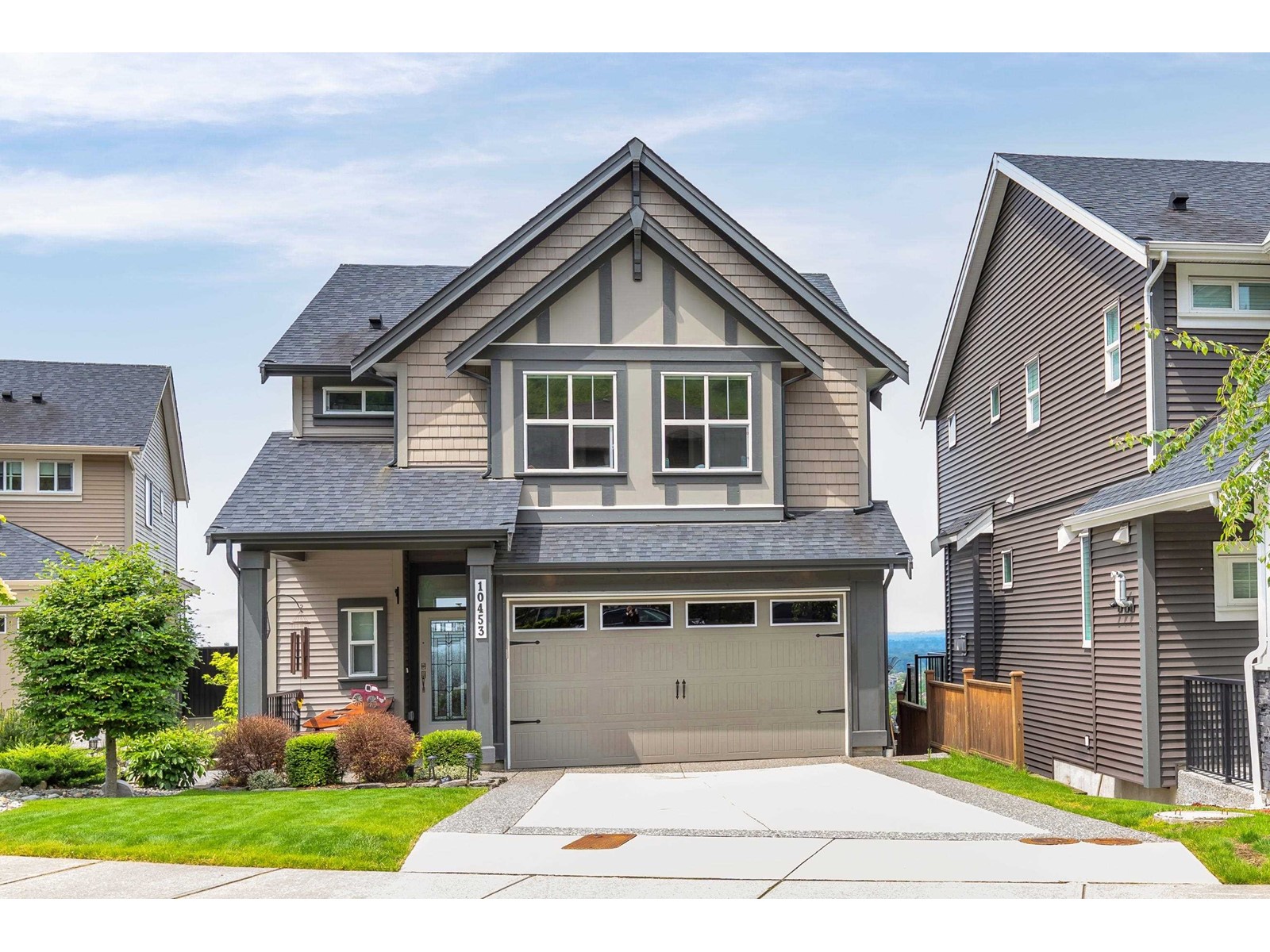 10453 248 Street, Maple Ridge, BC, V2W 0H8