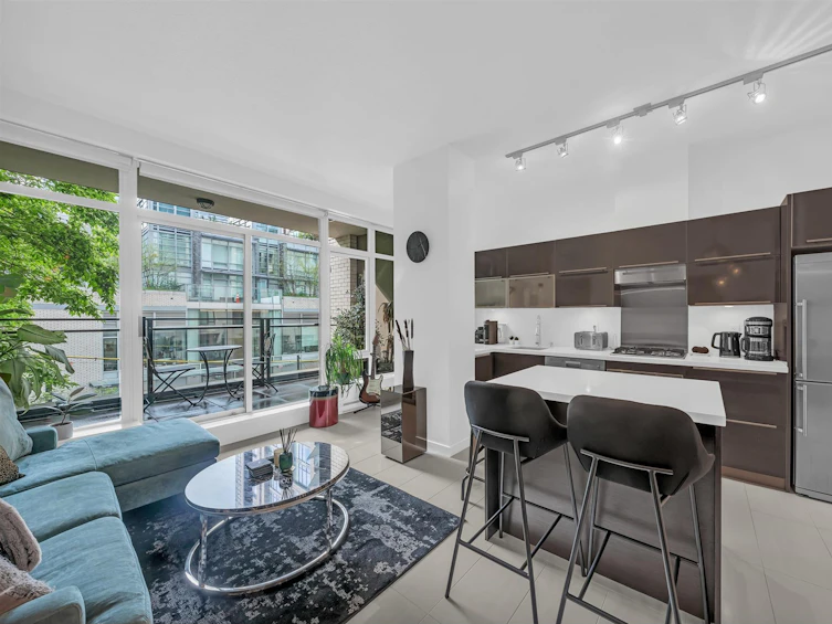 203-1252 Hornby Street, Vancouver, BC, V6Z 0A3