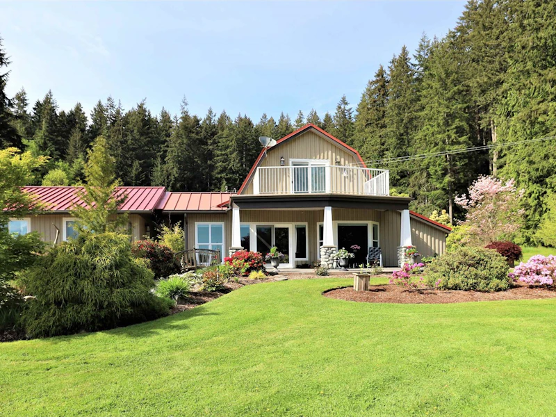 1210 Reed Road, Gibsons BC