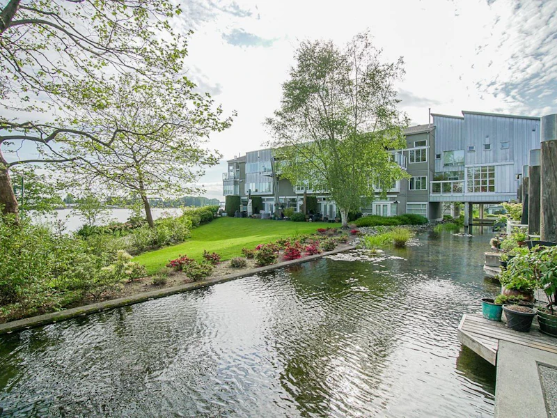 2182 E Kent Avenue South Drive, Vancouver BC V5P 4X2