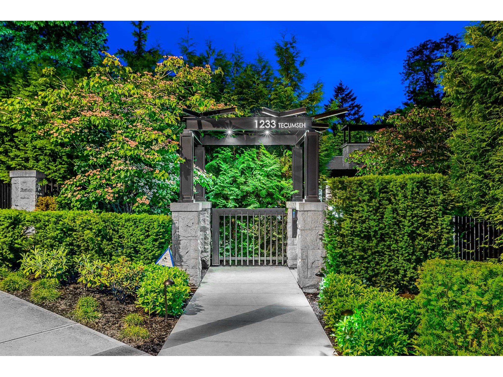 1233 Tecumseh Avenue, Vancouver, BC, V6H 1T3