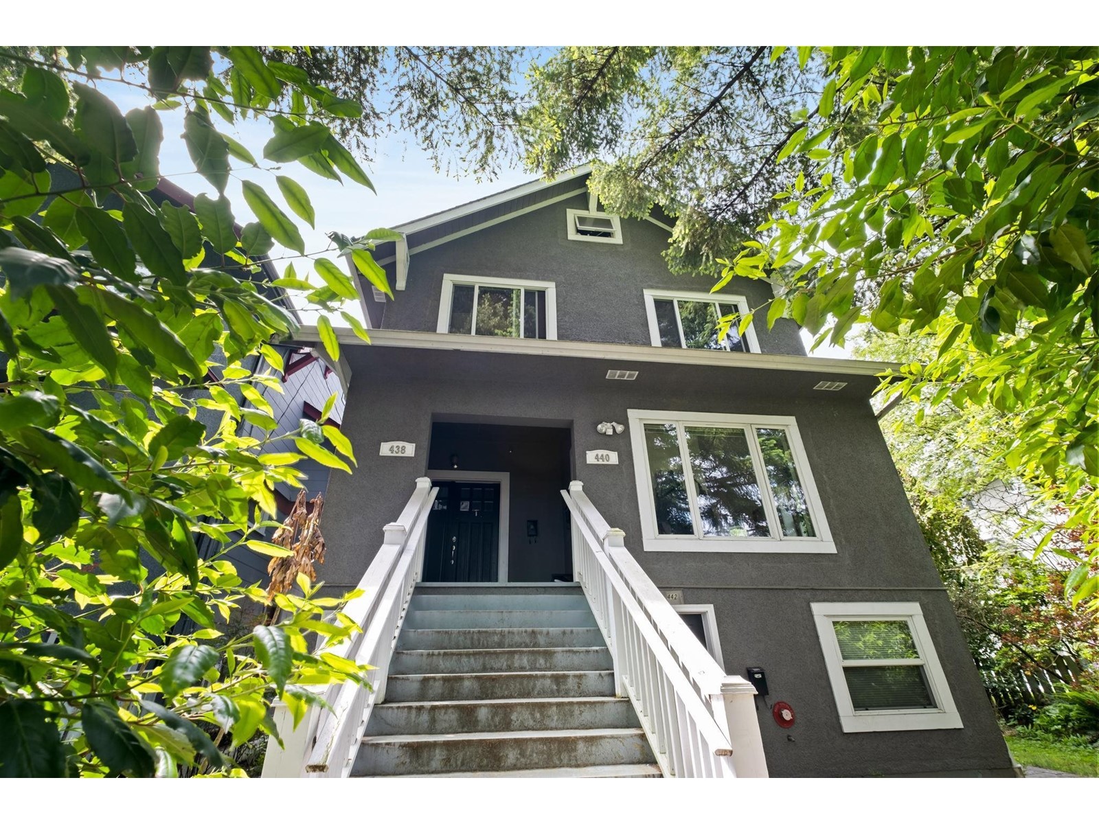440 West 17th Avenue, Vancouver, BC, V5Y 2A2