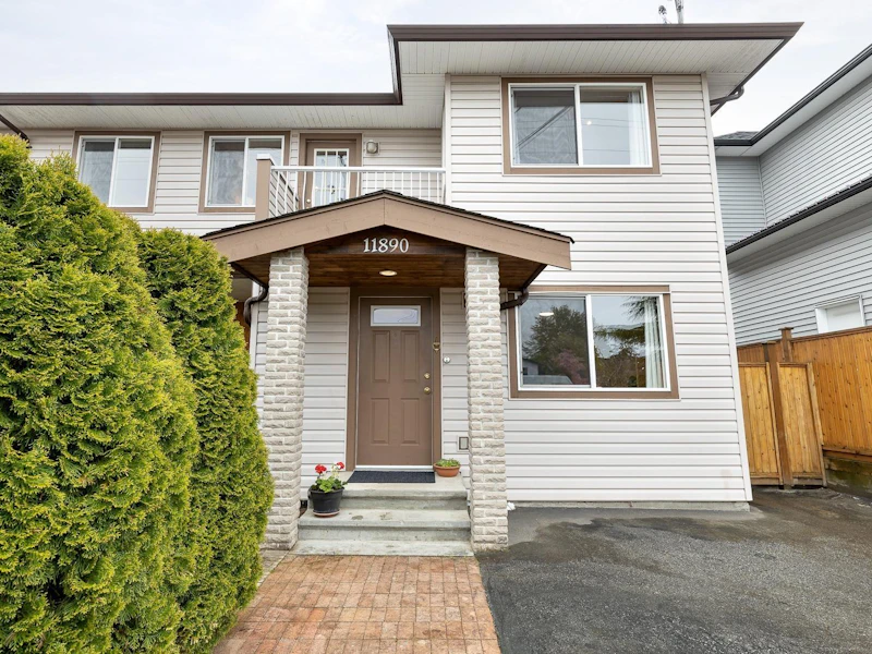11890 Blakely Road, Pitt Meadows BC V3Y 1H3