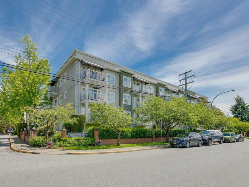 210 - 4738 53rd Street, Delta BC V4K 2Z1