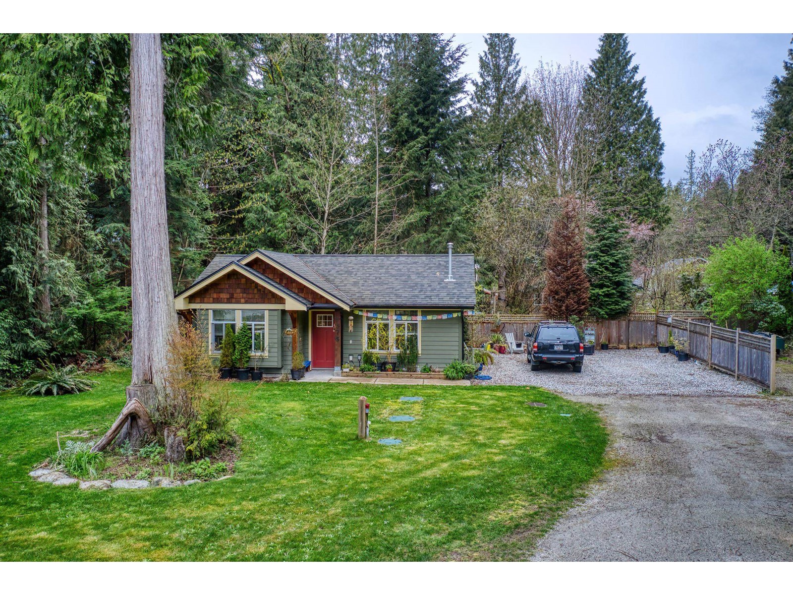 1375 Spruce Glen Road, Roberts Creek, BC, V0N 2W2