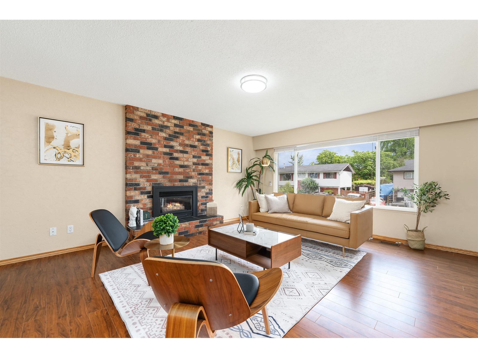 11931 Gee Street, Maple Ridge, BC, V2X 7L8