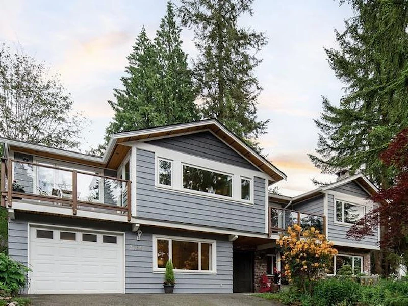 3186 Duval Road, North Vancouver BC V7J 3E4