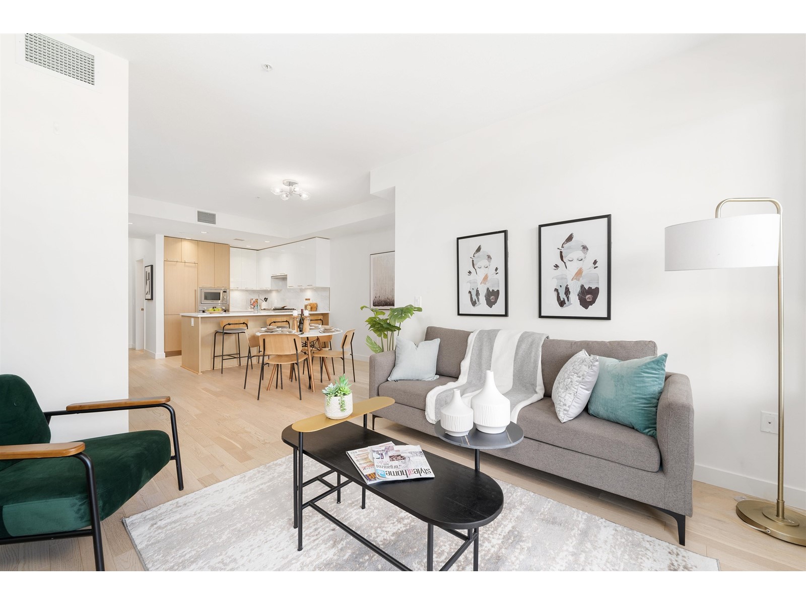 217-4033 May Drive, Richmond, BC, V6X 0T3