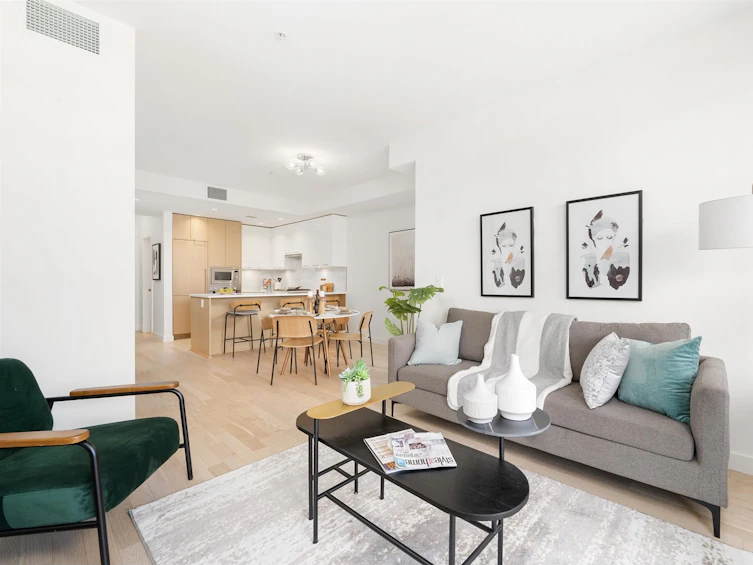 217-4033 May Drive, Richmond, BC, V6X 0T3