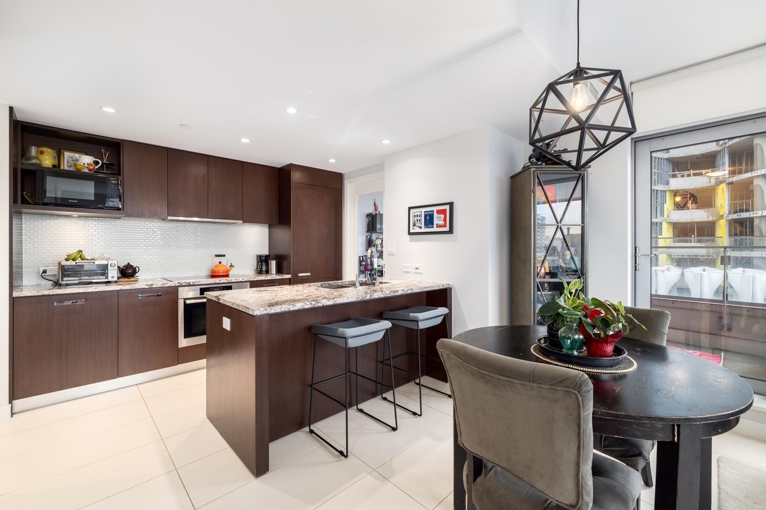 905-1028 Barclay Street, Vancouver, BC, V6E 0B1