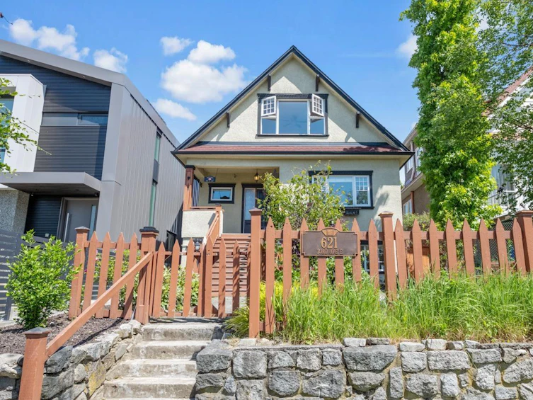 621 East 23rd Avenue, Vancouver, BC, V5V 1X9