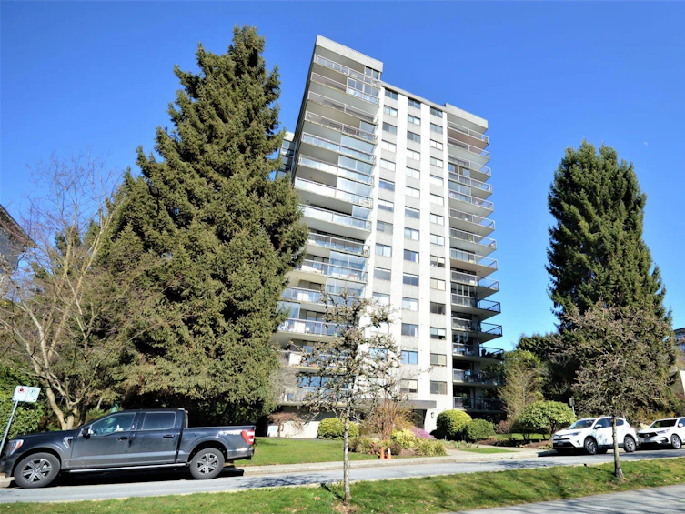 501-114 West Keith Road, North Vancouver, BC, V7M 3C9