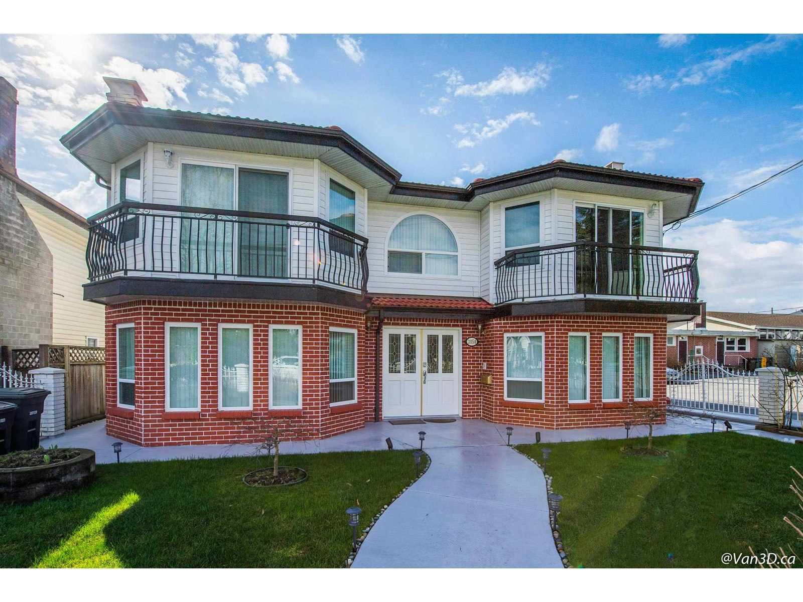 3850 Fir Street, Burnaby, BC, V5G 2A7