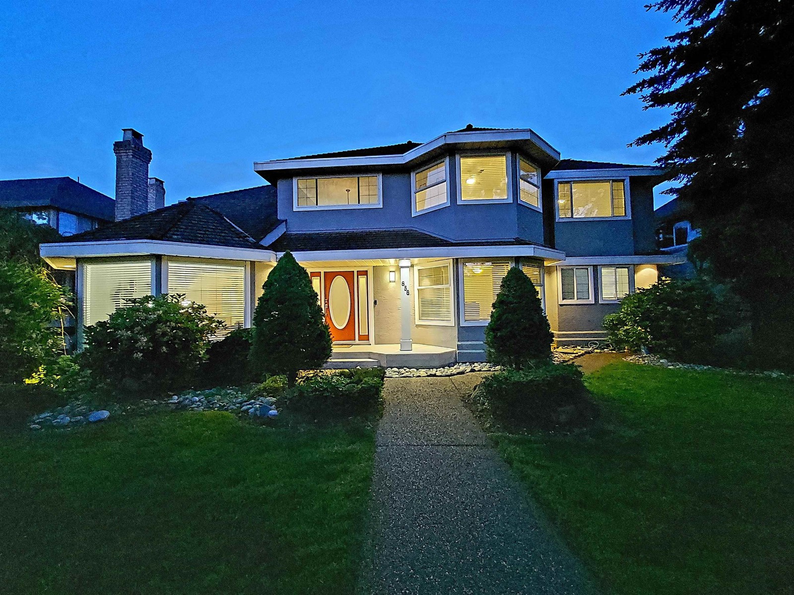 858 Citadel Drive, Port Coquitlam, BC, V3C 6B1