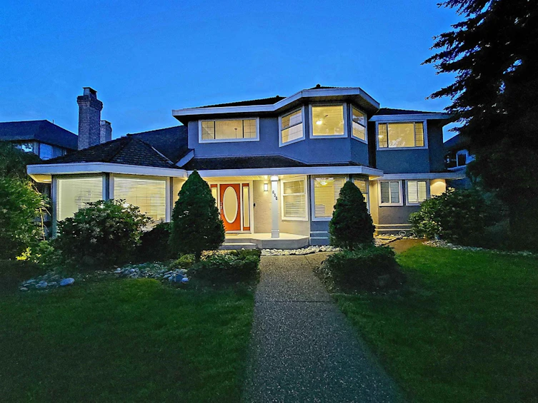 858 Citadel Drive, Port Coquitlam, BC, V3C 6B1
