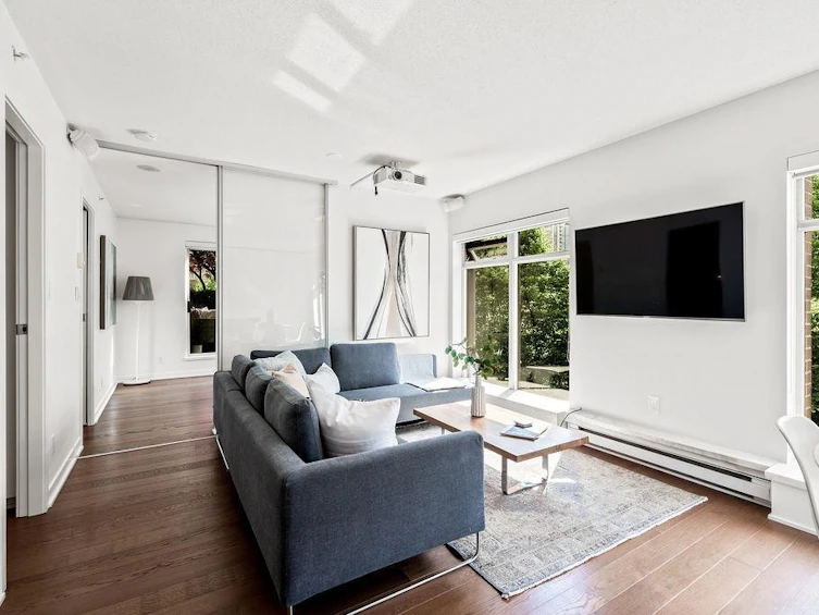 404-1055 Homer Street, Vancouver, BC, V6B 1G3