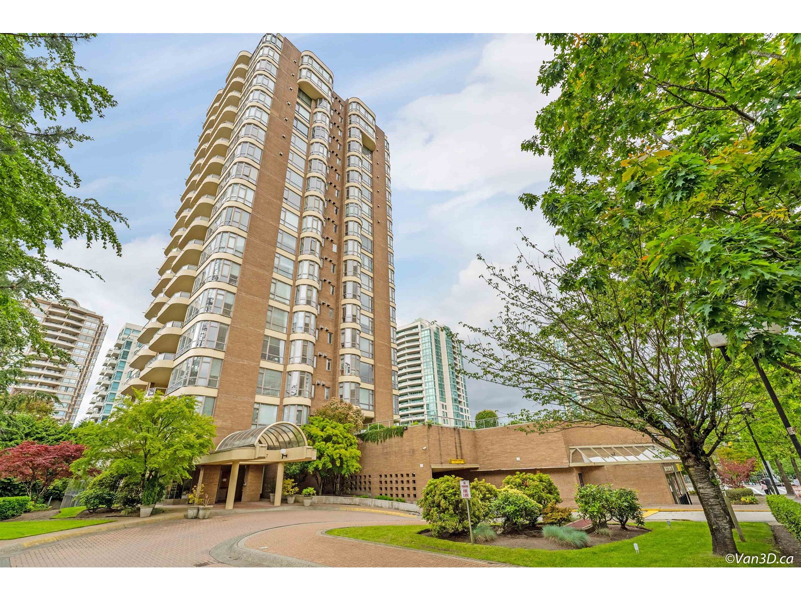 1602-5967 Wilson Avenue, Burnaby, BC, V5H 4N9