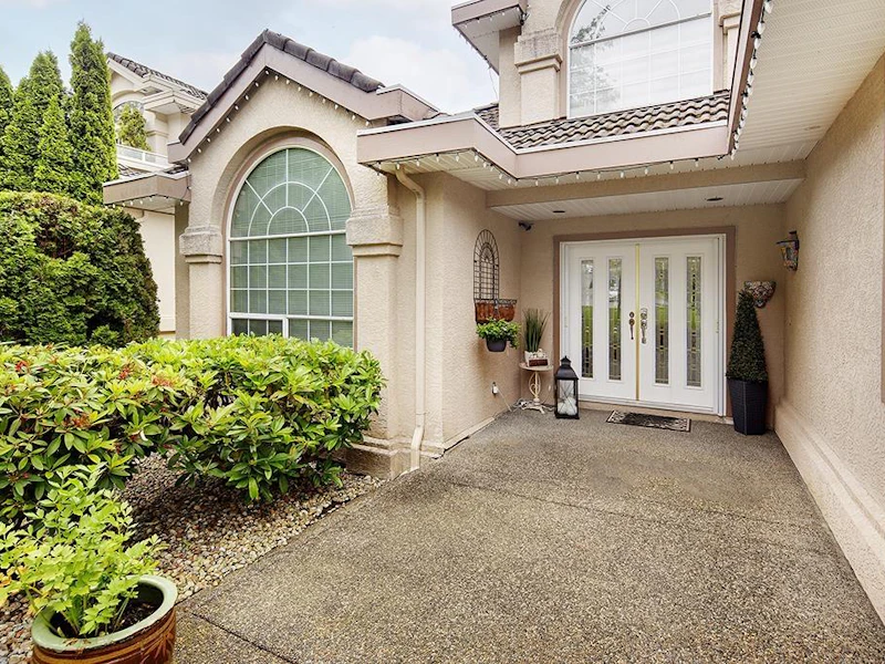 2578 Diamond Crescent, Coquitlam BC V3E 2Z9