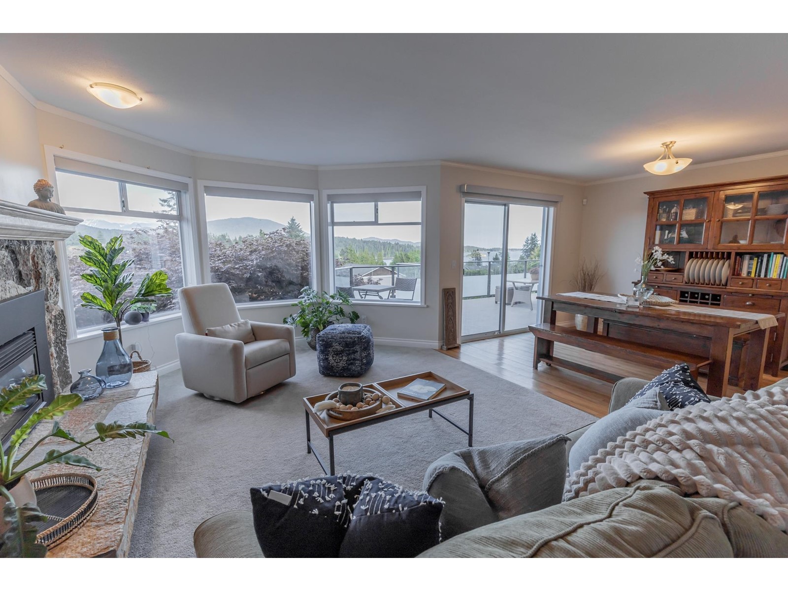 808 Bayview Heights Road, Gibsons, BC, V0N 1V8