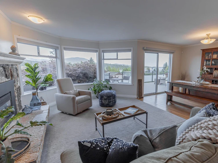 808 Bayview Heights Road, Gibsons, BC, V0N 1V8