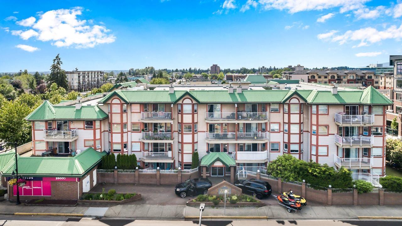 324-22661 Lougheed Highway, Maple Ridge, BC, V2X 2V4