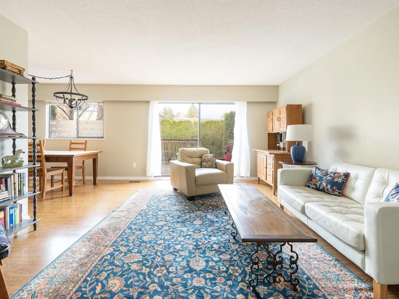 941 Old Lillooet Road, North Vancouver BC V7J 2H7