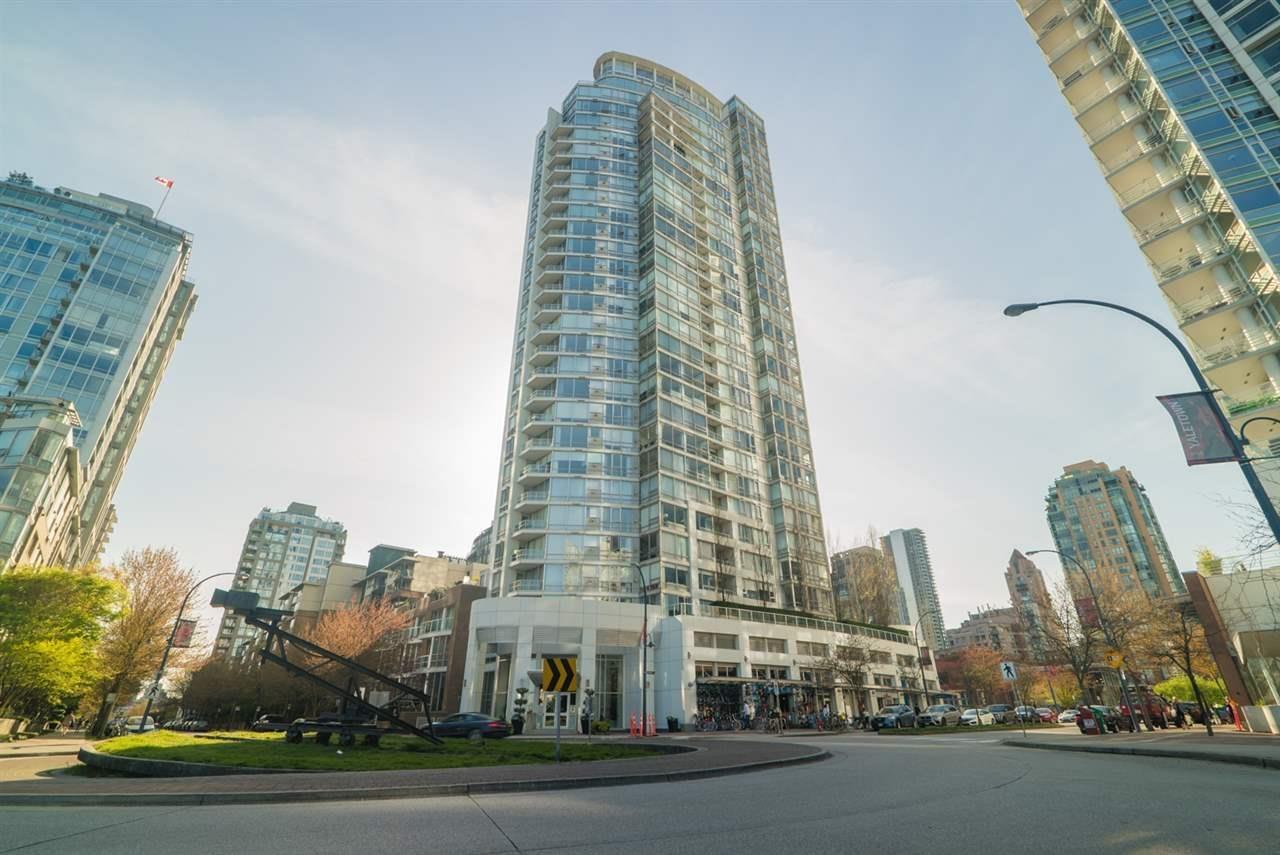 2001-1201 Marinaside Crescent, Vancouver, BC, V6Z 2V2