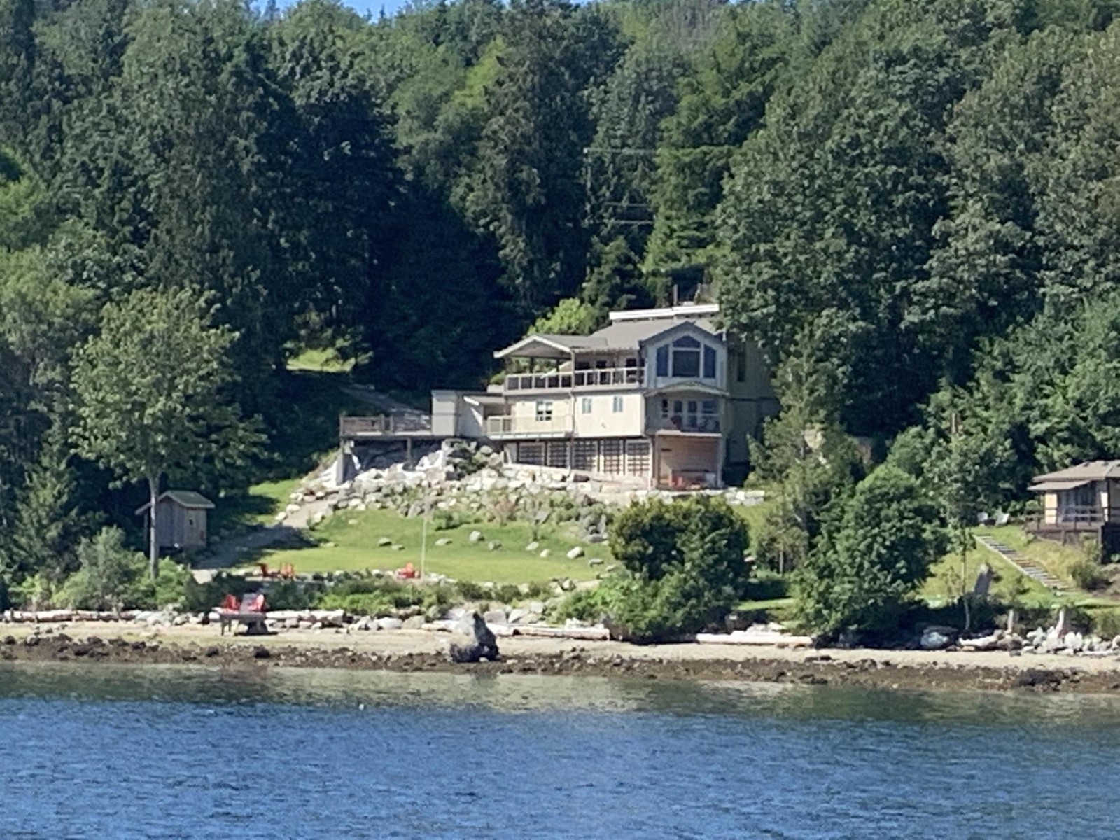 6374 North Gale Avenue, Sechelt, BC, V7Z 0P7