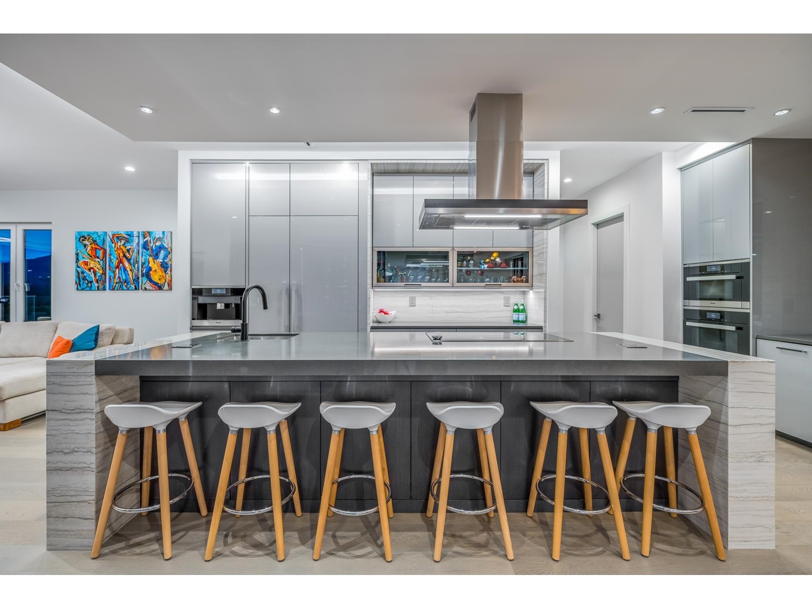 4414 Canterbury Crescent, North Vancouver, BC, V7R 3N6